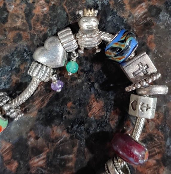 Pandora!! - Picture 3 of 4